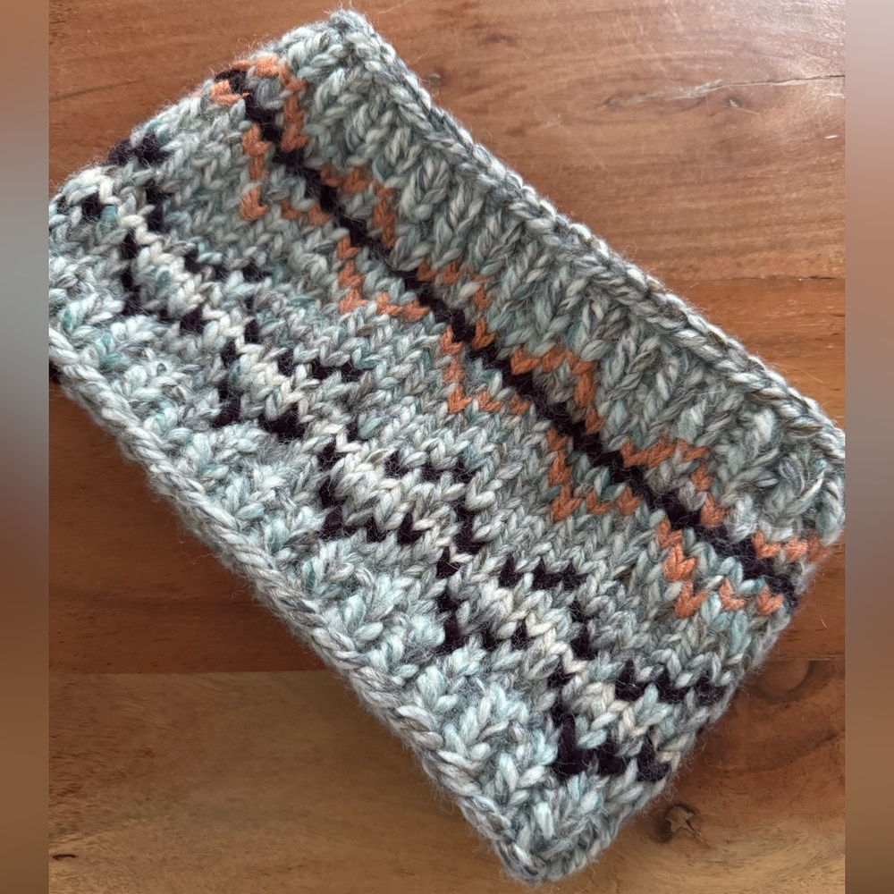 Cowl for dogs or headband for humans. It’s works for both.